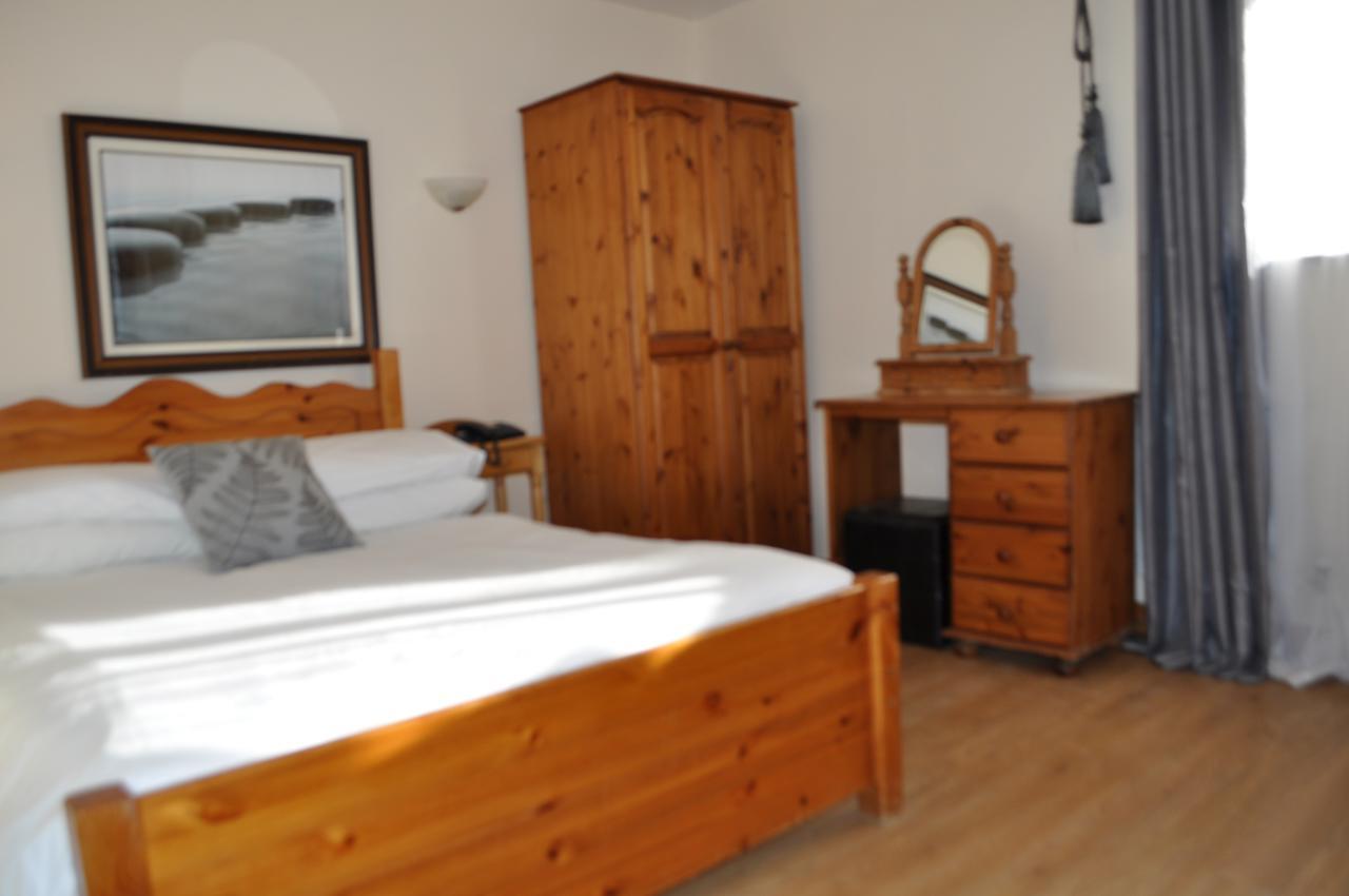 Inisheer Hotel エクステリア 写真