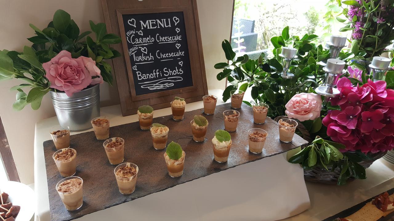 Inisheer Hotel エクステリア 写真